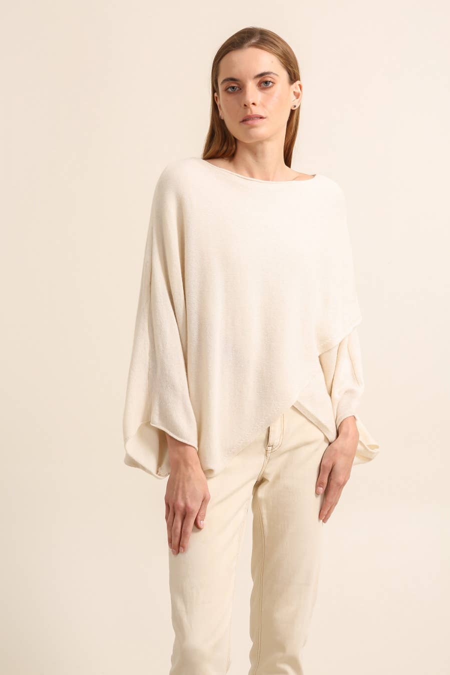 PONCHO-PULLOVER AUS CASHMERE UND WOLLE: Beige / Eine Größe